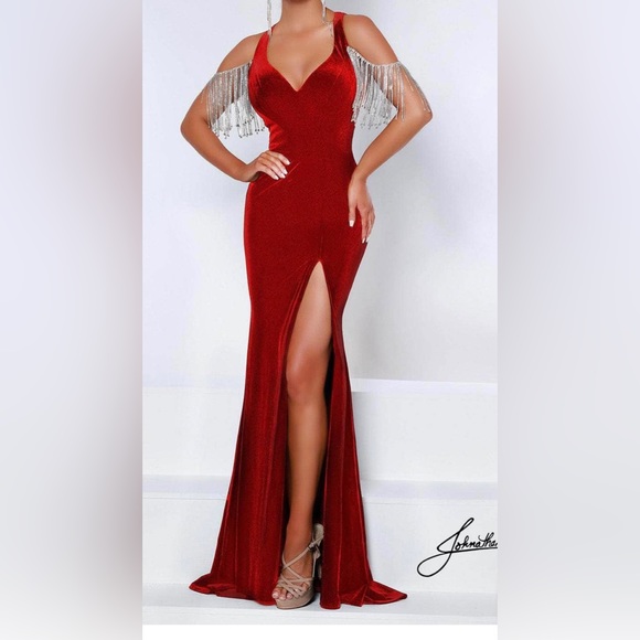 Jonathan Kayne red velvet & rhinestone pageant gown - Picture 2 of 5